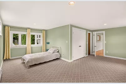 50 Pine St, Falmouth, MA 02556 - Photo 18