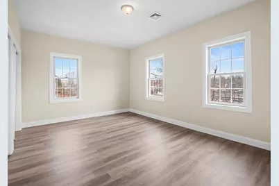 63 Varnum Ave #1, Lowell, MA 01850 - Photo 10