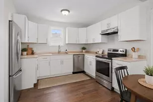 10 Carlisa Dr, Fall River, MA 02723 - Photo 2
