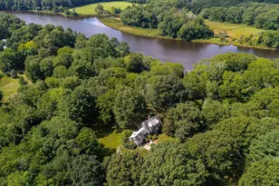 18 Town Landing Rd, Berkley, MA 02779 - Photo 18