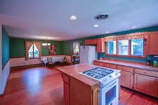 18 Town Landing Rd, Berkley, MA 02779 - Photo 20