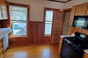 665 Washington, Whitman, MA 02382 - Photo 4