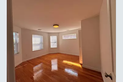 411 Shirley St. #2, Winthrop, MA 02152 - Photo 4
