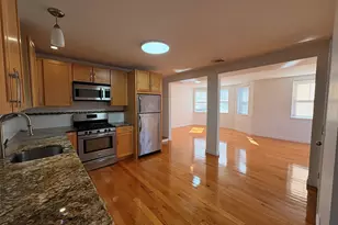 411 Shirley St, Winthrop, MA 02152 - Photo 10
