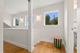 1105 Washington, Gloucester, MA 01930 - Photo 22