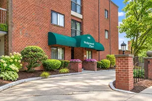 666 Main St, Winchester, MA 01890 - Photo 1