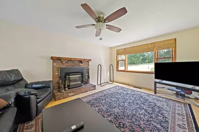 2072 State Rd, Plymouth, MA 02360 - Photo 14