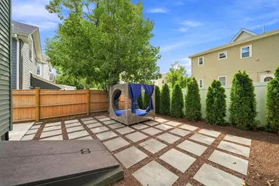 18 Partridge Ave, Somerville, MA 02145 - Photo 32