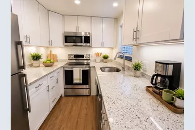 6 C Charlesbank Way #C, Waltham, MA 02453 - Photo 2