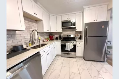 4 Golden Ct. #9, Medford, MA 02155 - Photo 4