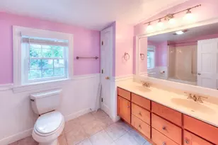 27 Mayflower Cir, Worcester, MA 01606 - Photo 36
