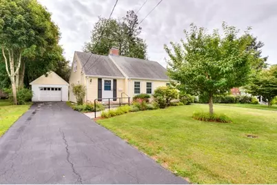 27 Mayflower Circle, Worcester, MA 01606 - Photo 16