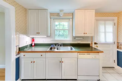 27 Mayflower Circle, Worcester, MA 01606 - Photo 28