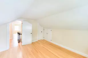 27 Mayflower Cir, Worcester, MA 01606 - Photo 32