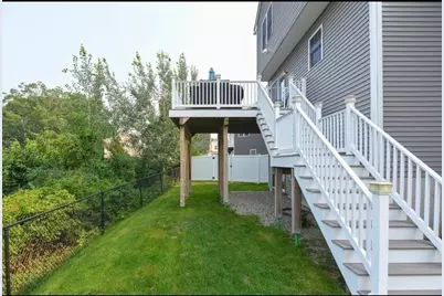 8 Sourwood Circle, Worcester, MA 01605 - Photo 14