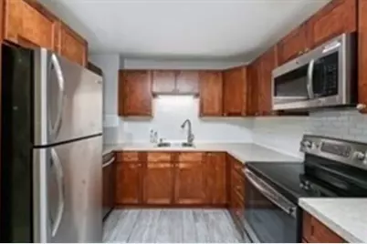 60 Vinton St #3, Melrose, MA 02176 - Photo 2