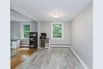 60 Vinton St #3, Melrose, MA 02176 - Photo 6