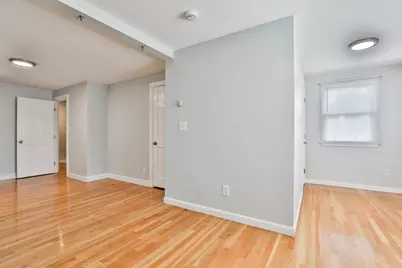10 Rose Ave #10, Watertown, MA 02472 - Photo 18