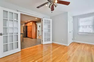 10 Rose Ave, Watertown, MA 02472 - Photo 12