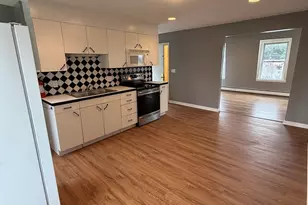 5 Washington Square, Gloucester, MA 01930 - Photo 2