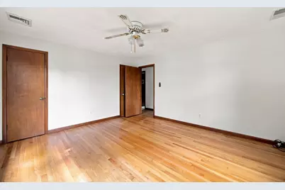 37 Charles Hill Rd, Holyoke, MA 01040 - Photo 20