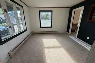 61 Thornton Ave, Methuen, MA 01844 - Photo 4