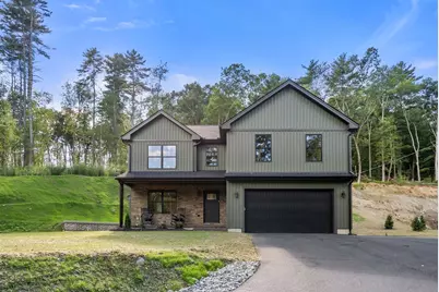 3052 Foster St, Palmer, MA 01069 - Photo 1