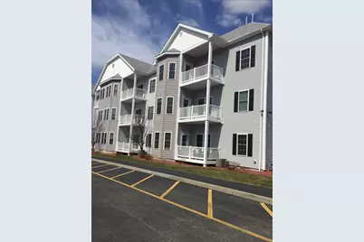 10 Felton St #105, Brockton, MA 02301 - Photo 1
