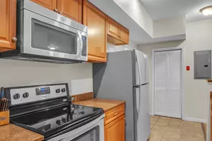 10 Felton St, Brockton, MA 02301 - Photo 4