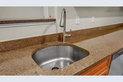 10 Felton St #105, Brockton, MA 02301 - Photo 6