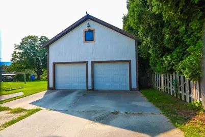 39 Middle Rd, Clarksburg, MA 01247 - Photo 4