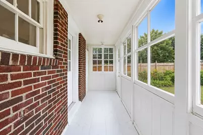 73 Santa Barbara St, Springfield, MA 01104 - Photo 32