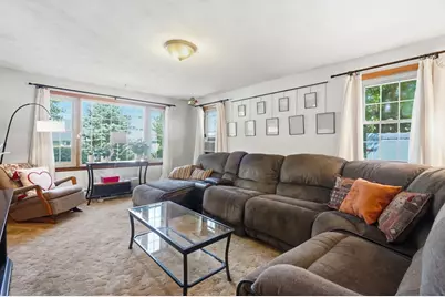 25 Gertrude St, Springfield, MA 01118 - Photo 16