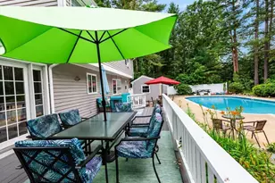 196 Mechanic St, Foxboro, MA 02035 - Photo 32