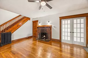 136 Marsden St, Springfield, MA 01109 - Photo 6