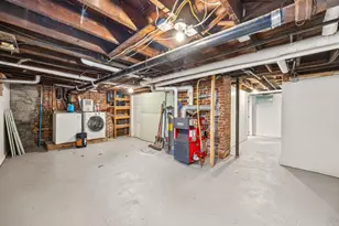 136 Marsden St, Springfield, MA 01109 - Photo 26
