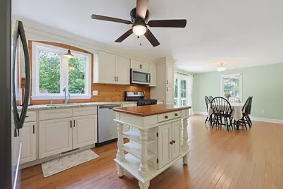 22 Starrett Ave, Middleborough, MA 02346 - Photo 12