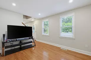 22 Starrett Ave, Middleborough, MA 02346 - Photo 18