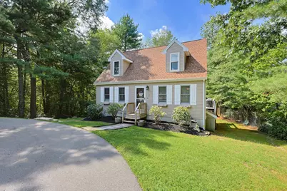 22 Starrett Ave, Middleborough, MA 02346 - Photo 2