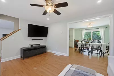 22 Starrett Ave, Middleborough, MA 02346 - Photo 6