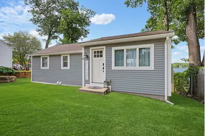 47 Lakeshore Drive, Bellingham, MA 02019 - Photo 2