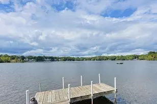 47 Lakeshore Dr, Bellingham, MA 02019 - Photo 14