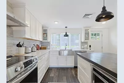 47 Lakeshore Drive, Bellingham, MA 02019 - Photo 10