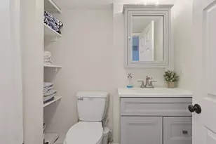 47 Lakeshore Dr, Bellingham, MA 02019 - Photo 22