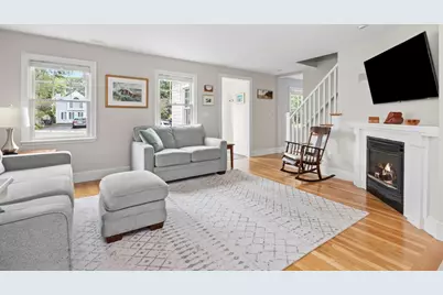 21 Broad Street, Newburyport, MA 01950 - Photo 12