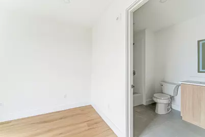 1035 Commonwealth Ave #604, Boston, MA 02215 - Photo 16