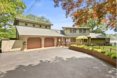 290 Oakridge Ave, North Attleboro, MA 02760 - Photo 2