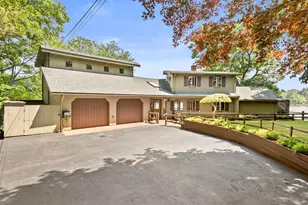 290 Oakridge Ave, North Attleboro, MA 02760 - Photo 2