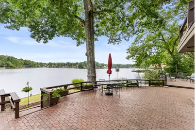 290 Oakridge Ave, North Attleboro, MA 02760 - Photo 34