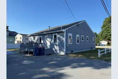 342 Onset Ave, Wareham, MA 02558 - Photo 2